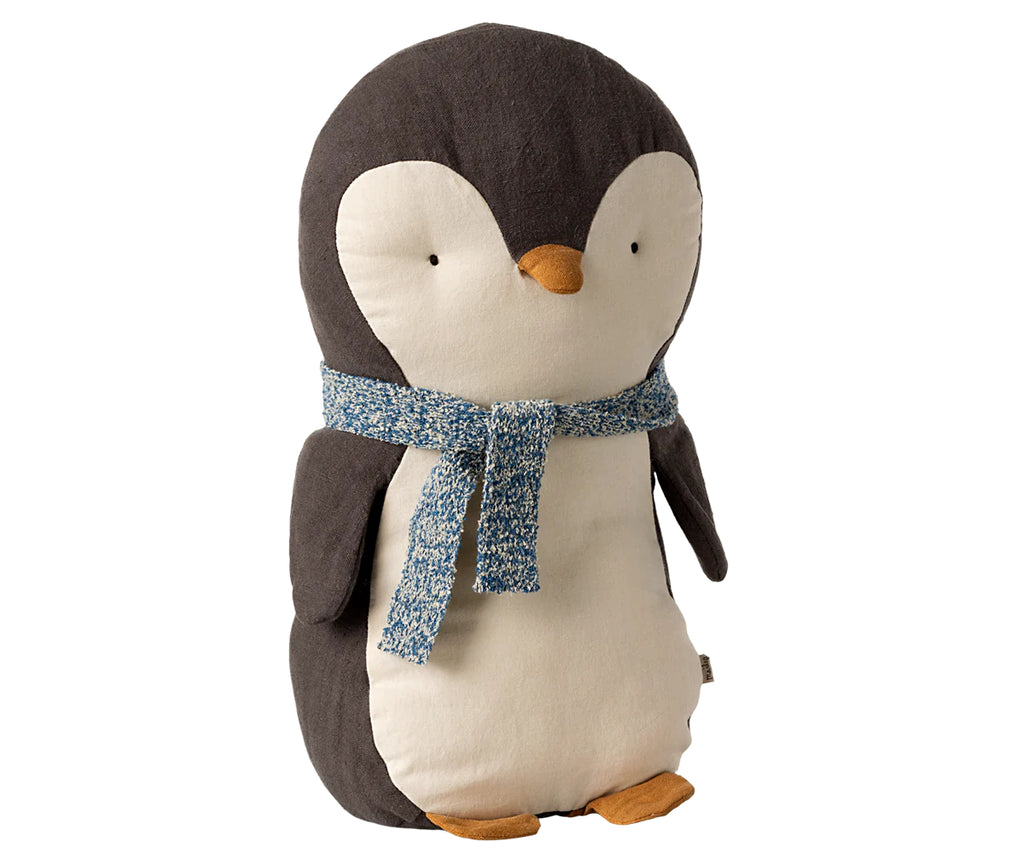 Penguin, Medium