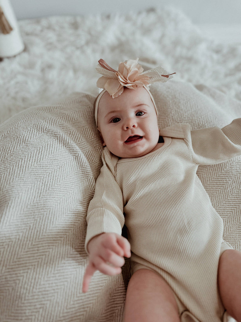 SALUT: Organic Waffle onesie (Natural)