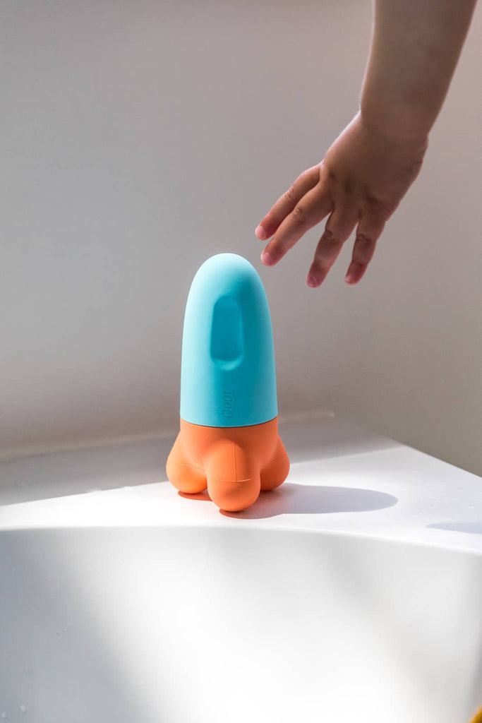 Quut Squeezi - Squish, squash bath time fun made easy!