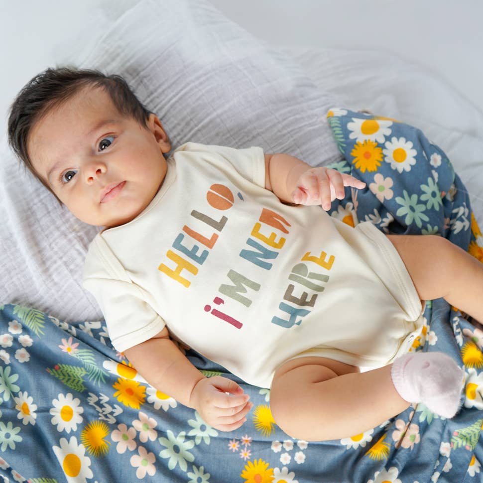 Hello I'm New Here Newborn Baby Gift Cotton Onesie: 6-12M